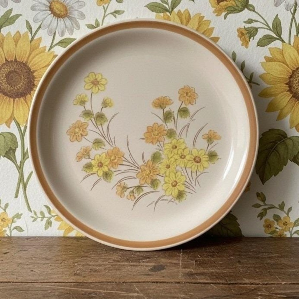 Ekco Eterna Somerville Floral Dinner Plate, Vintage Hand-Painted Stoneware